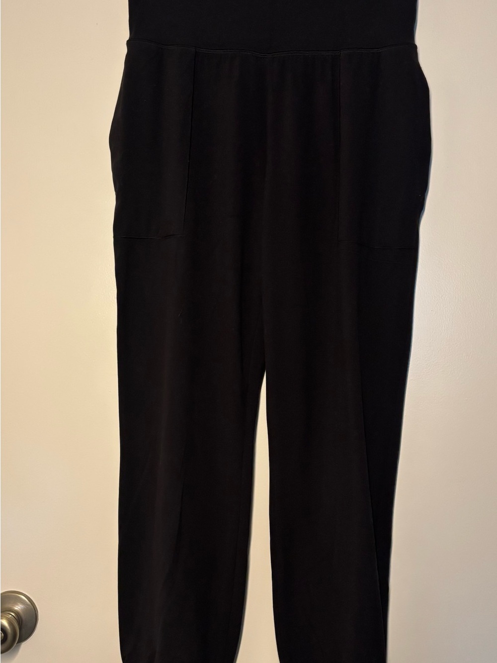 Athleta Salutation Jogger in Powervita Black Size Small